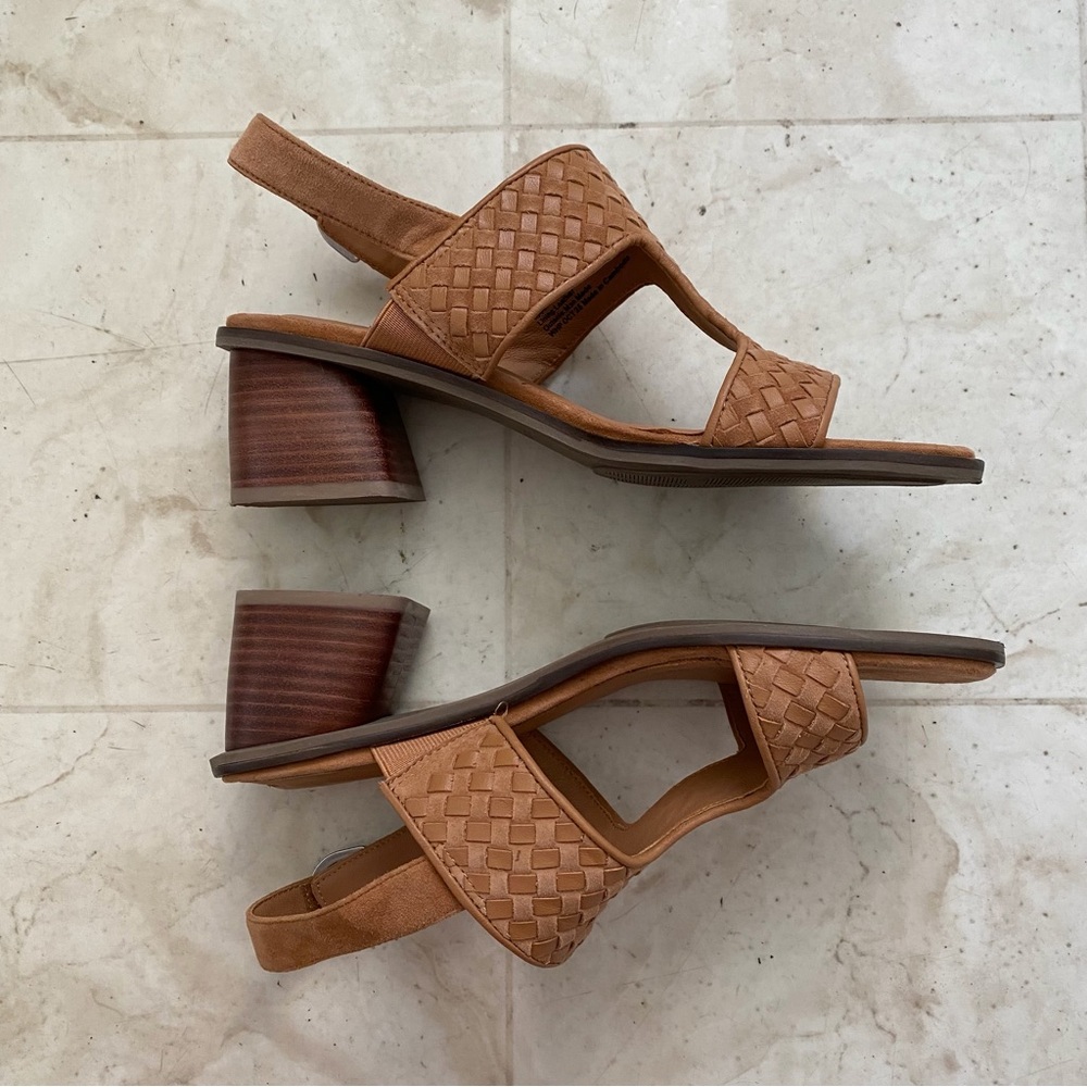 $189 Gentle Souls Manda Brown Woven Leather Square Toe Block Heels Sandals Sz 9 - Picture 4 of 15
